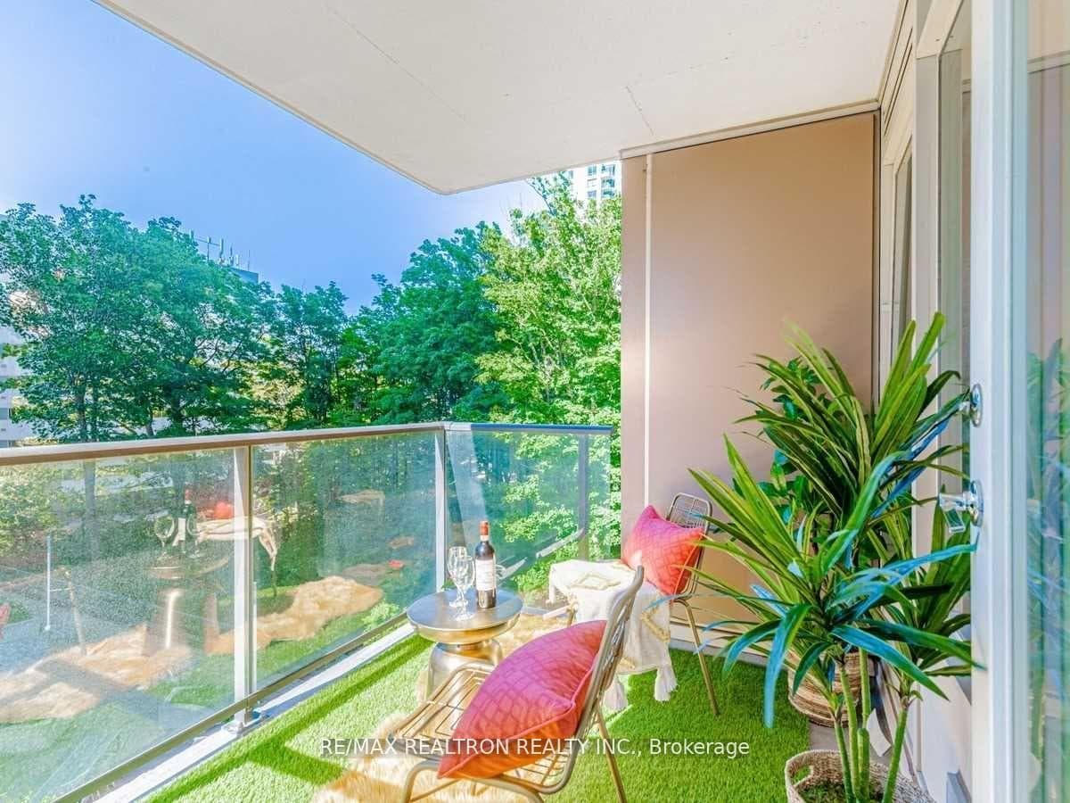 190 Borough Drive Unit 1101 photo 24
