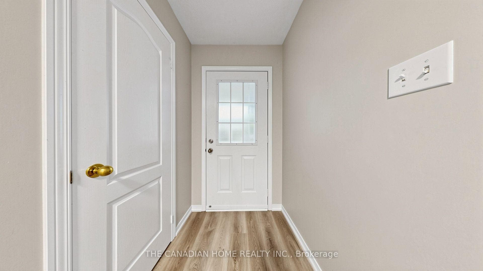31 Laurendale Avenue photo 7