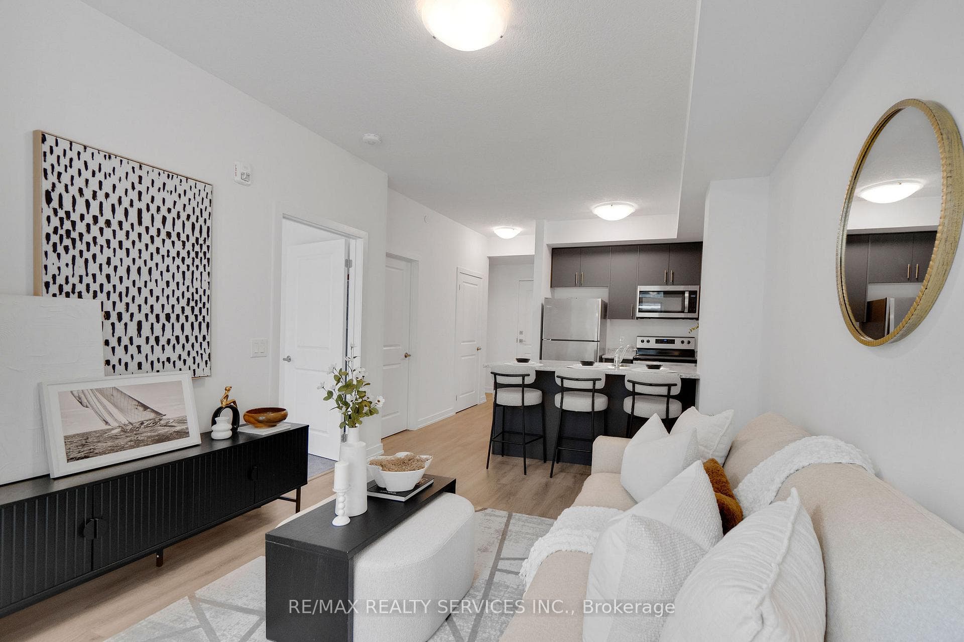 5055 Greenlane Road Unit 136 photo 6