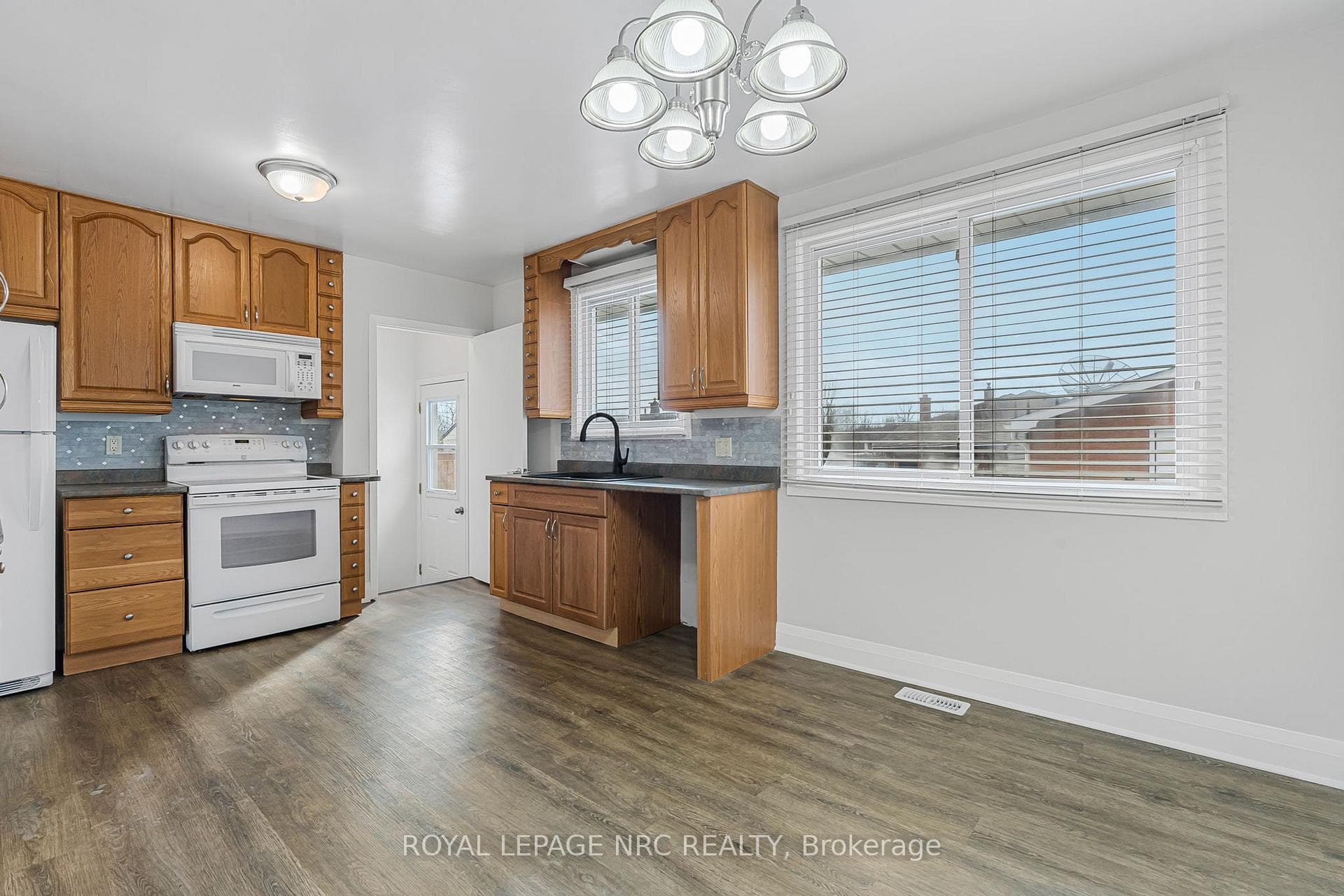 5 Ashford Place photo 24