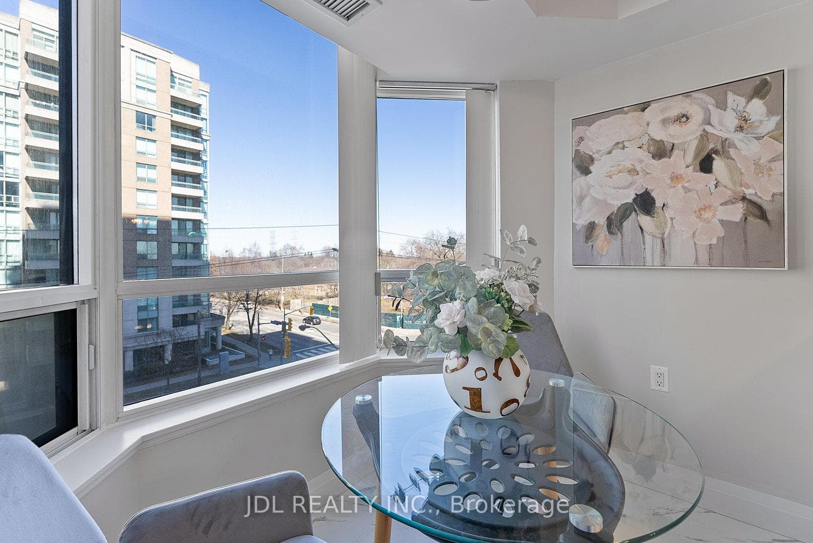35 Finch Avenue Unit 605 photo 28