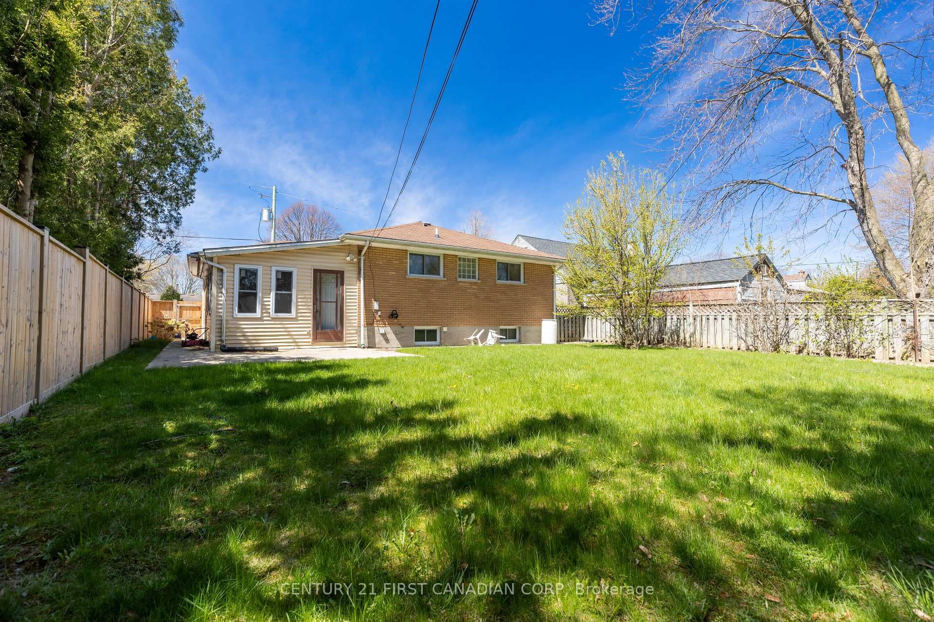 1294 Preston Street photo 23
