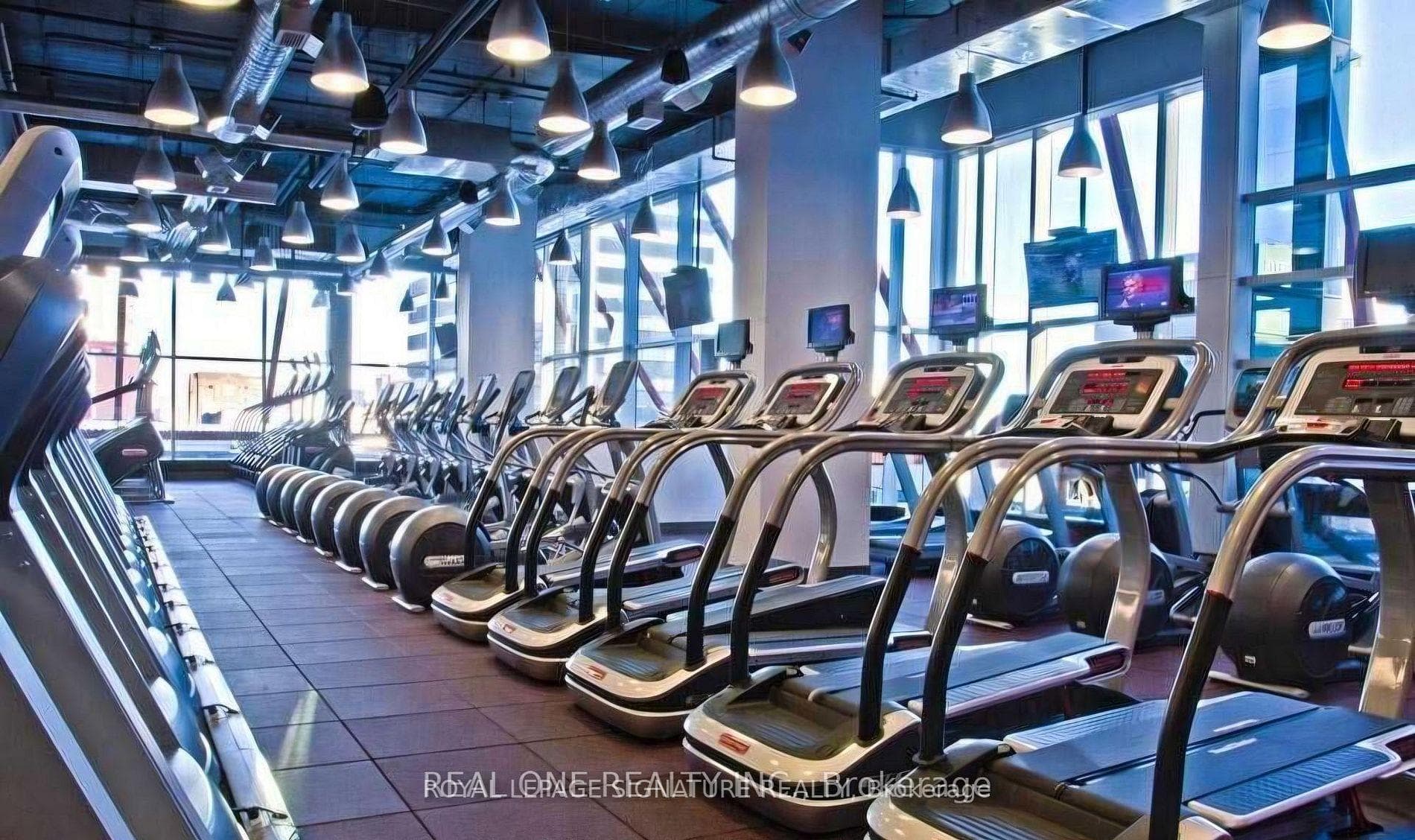 386 Yonge Street Unit 5103 photo 10