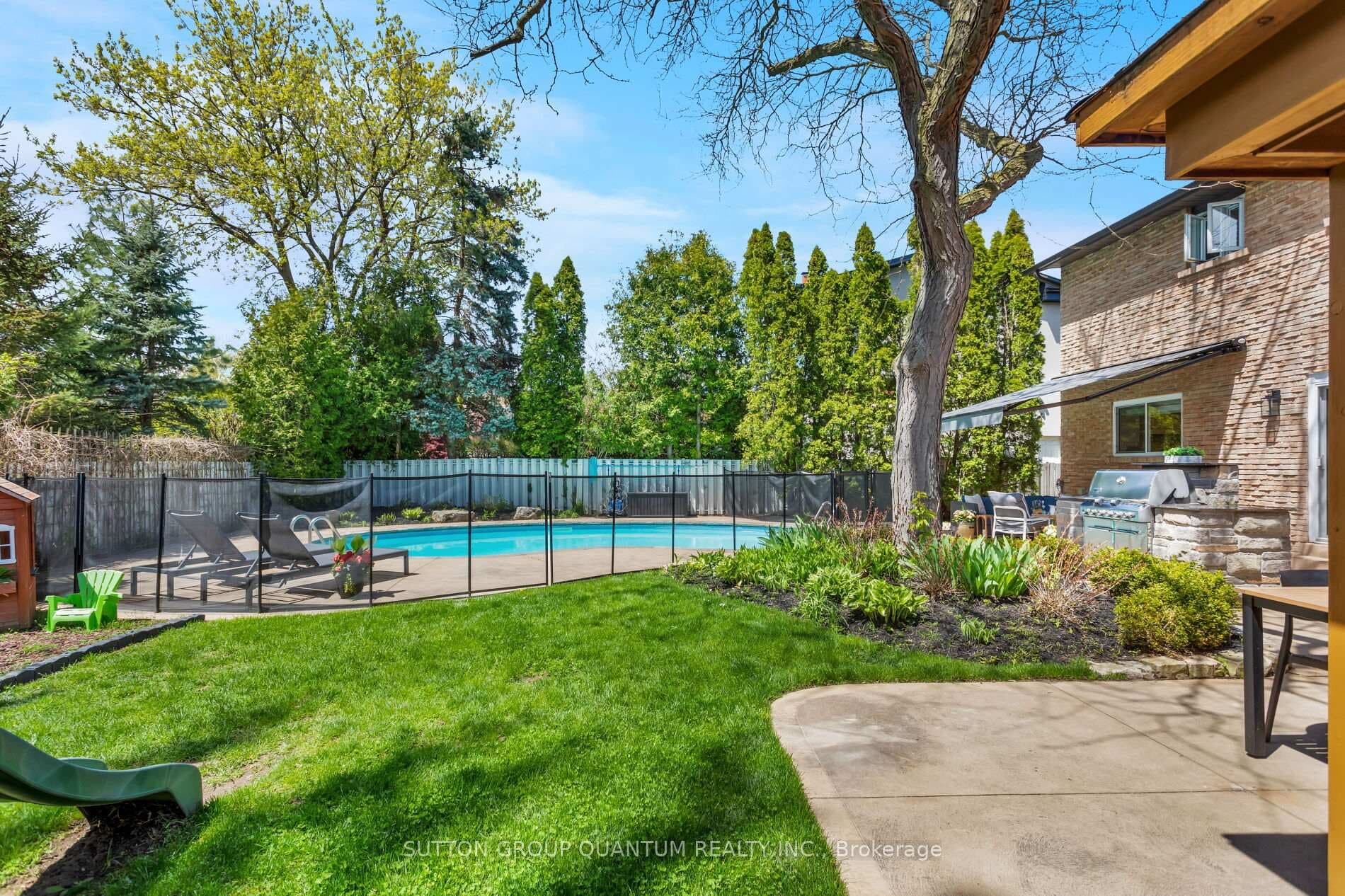 1929 SHANNON Drive photo 36