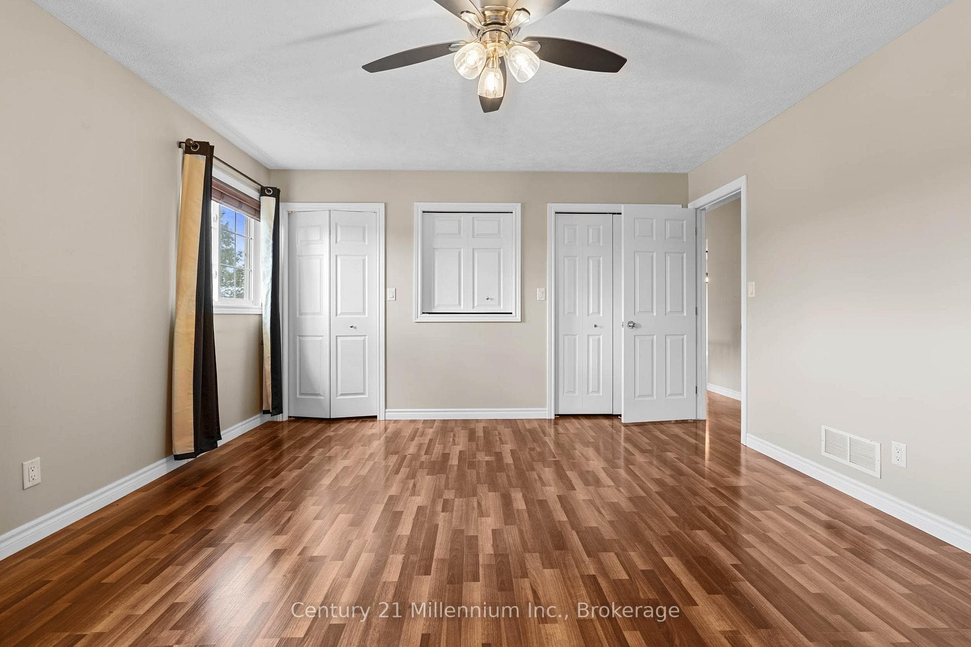 72 Jane Street photo 22