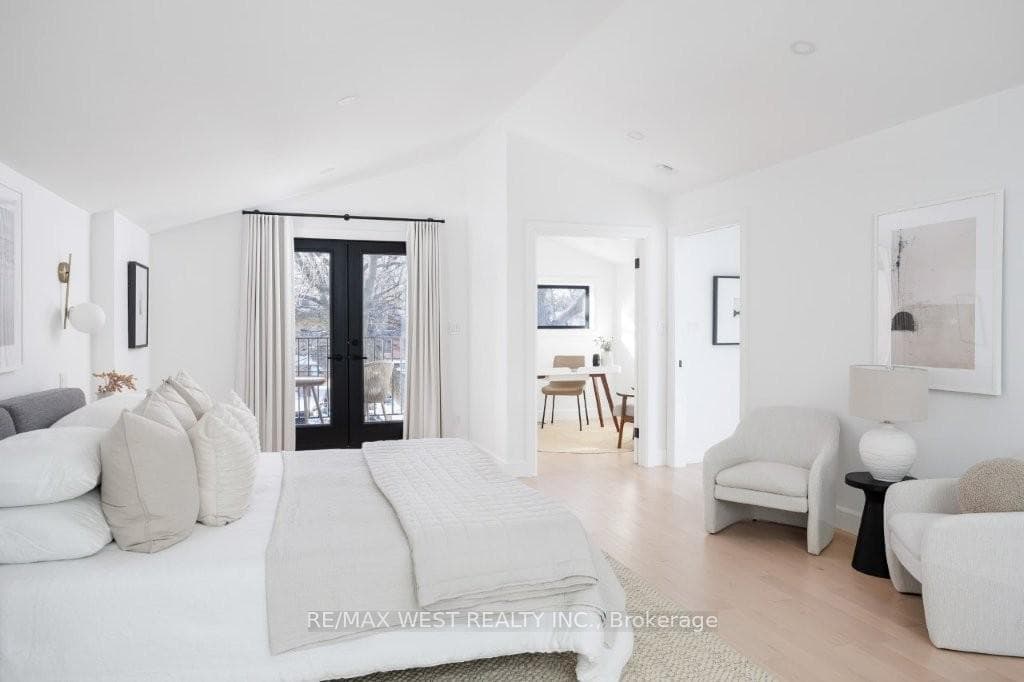 424 Clendenan Avenue photo 21