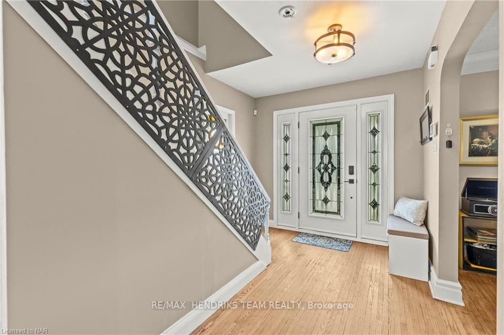 19 FAIRBURN Avenue photo 5