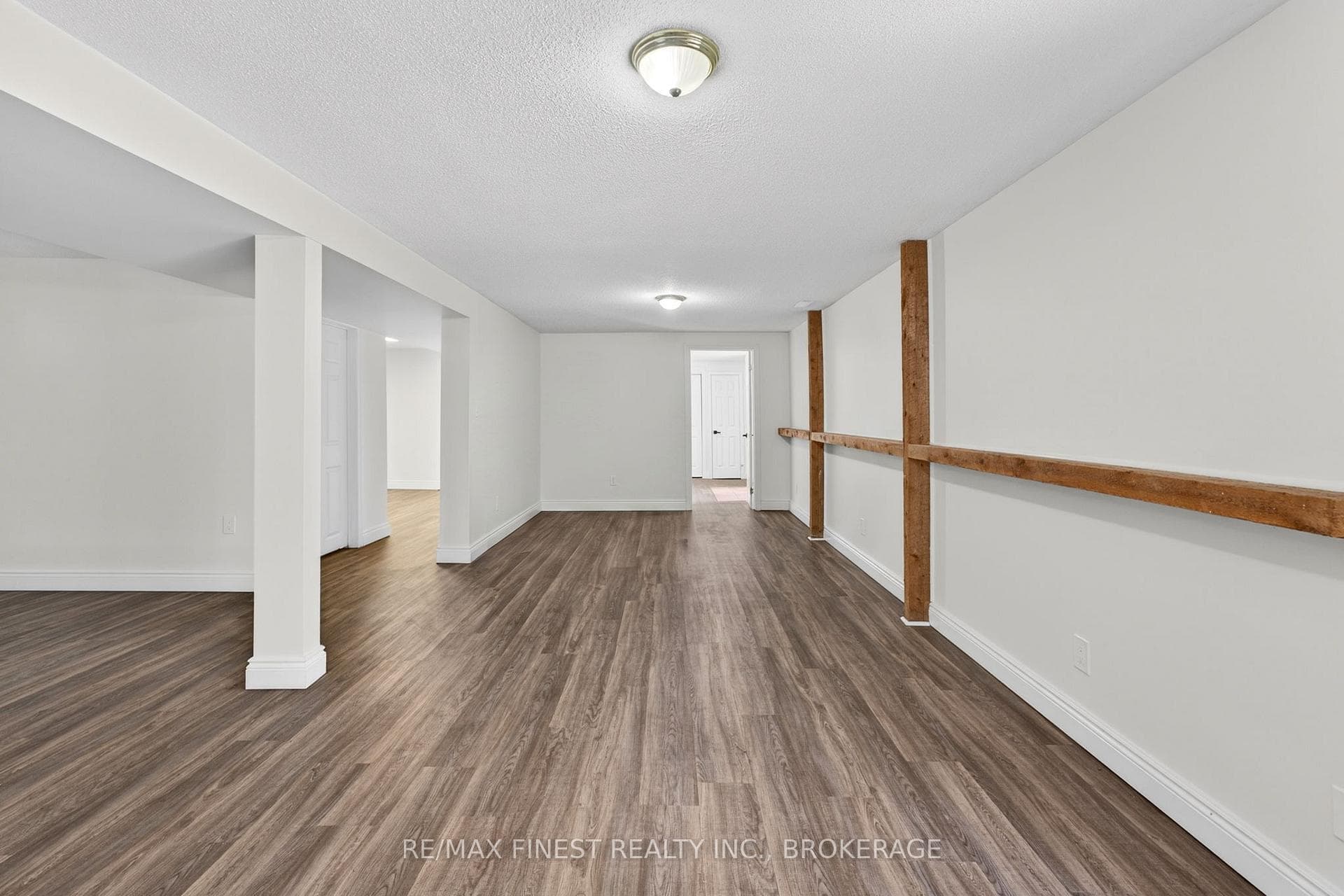 8 Sunrise Court photo 23