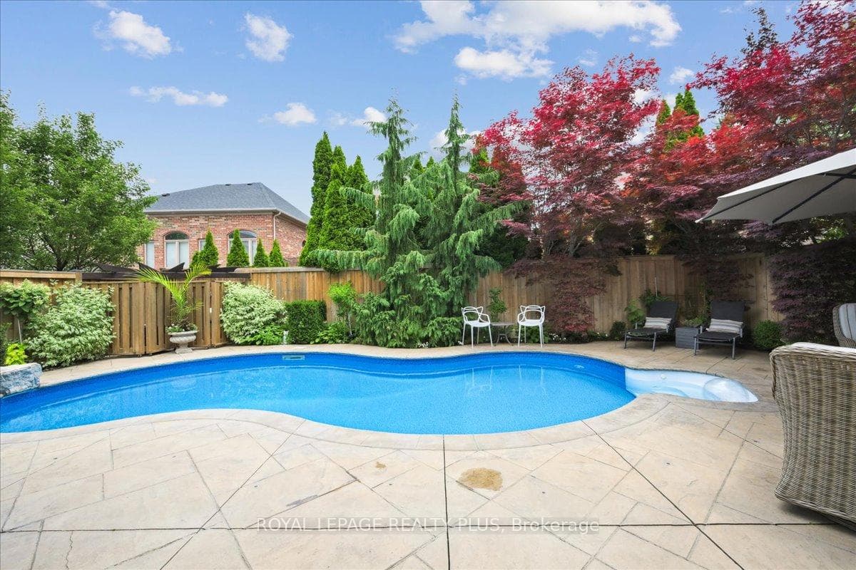2341 Tesla Crescent photo 43