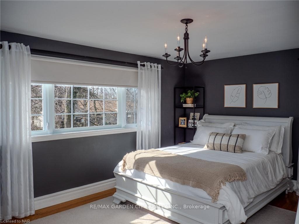 17 Gordon Place photo 11