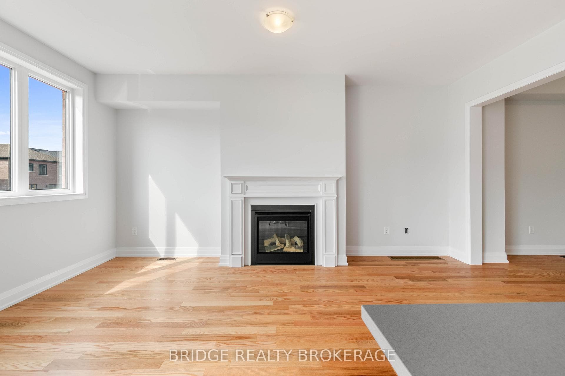 116 COLE Terrace photo 10