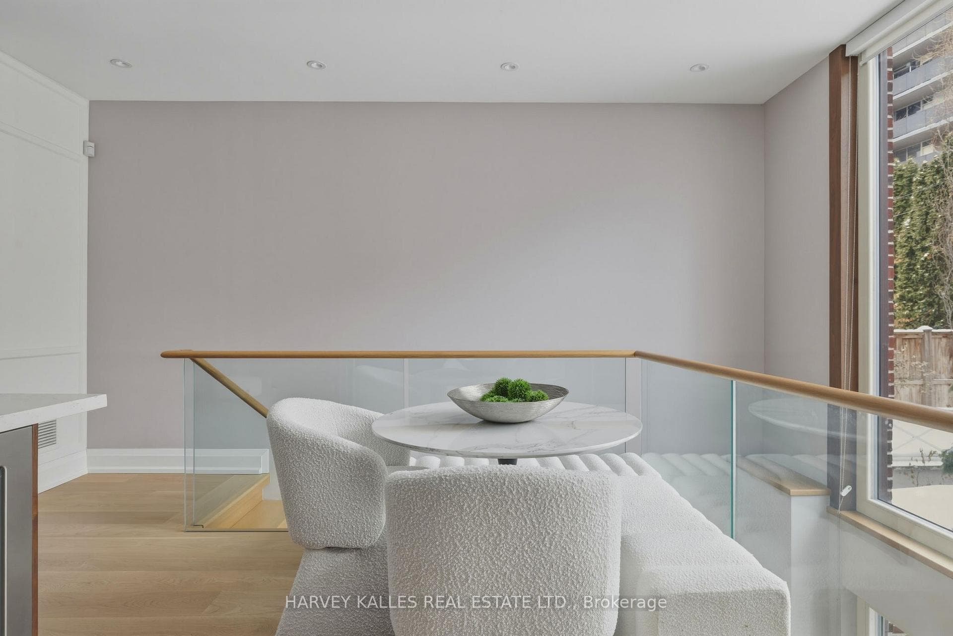 94 B Admiral Road photo 13