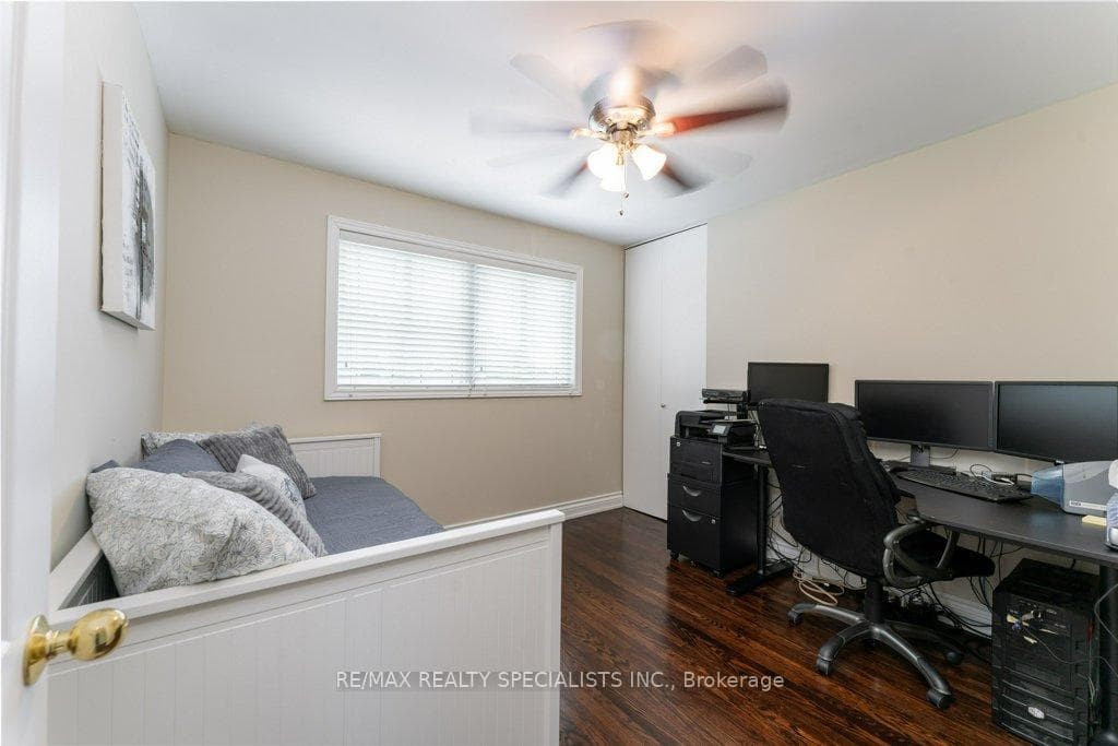 68 Windermere Court photo 17
