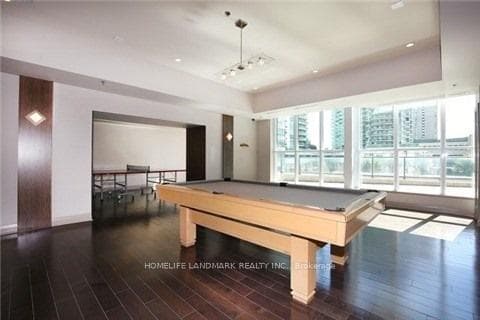 18 Harbour Street Unit 1207 photo 15