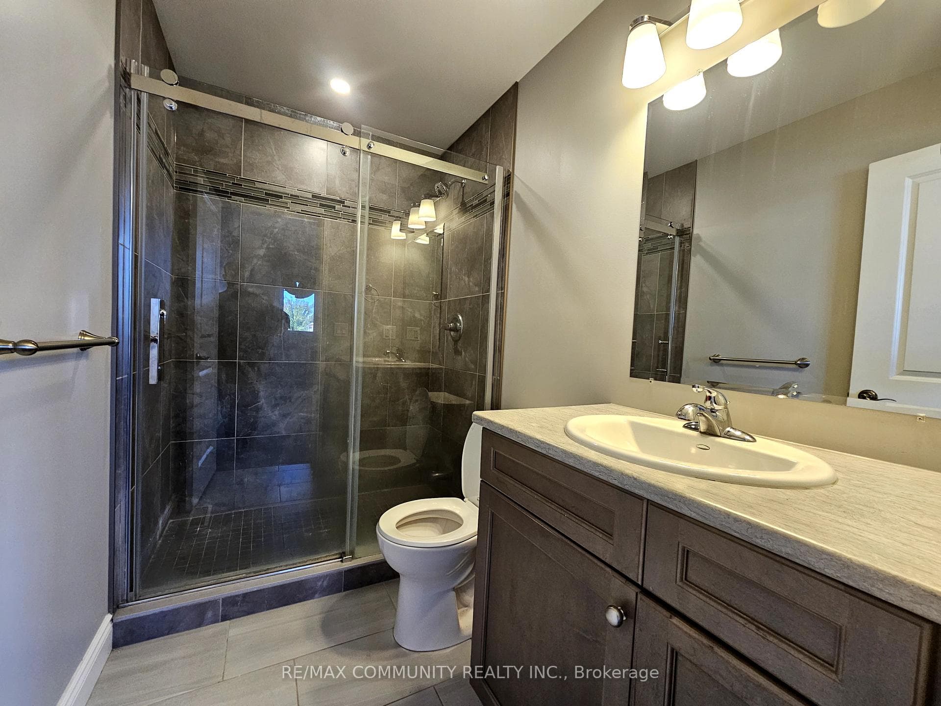 30 Cypress Drive photo 8
