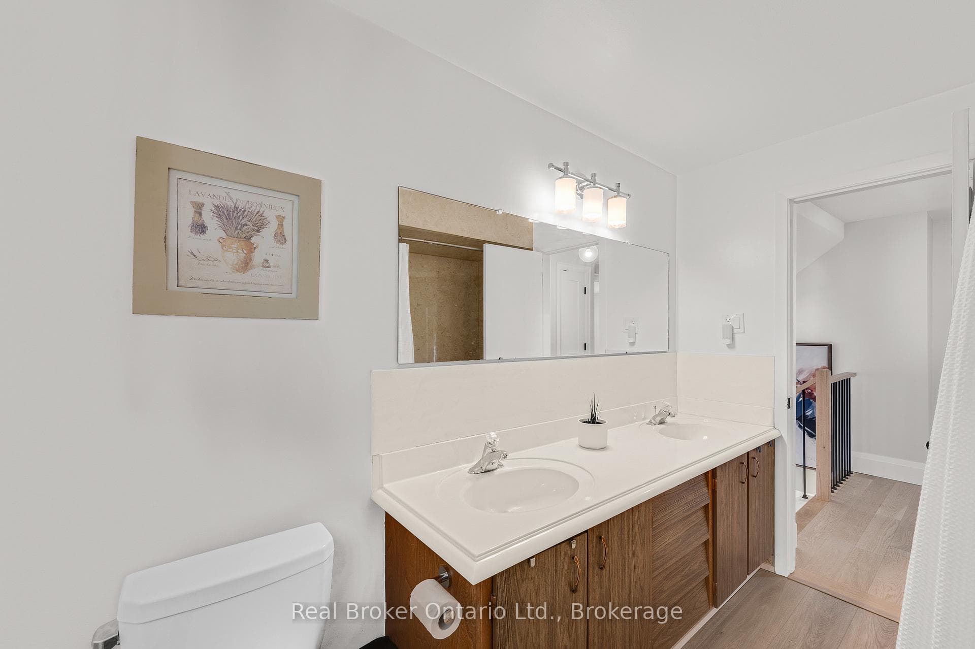 377 Duncombe Drive photo 15