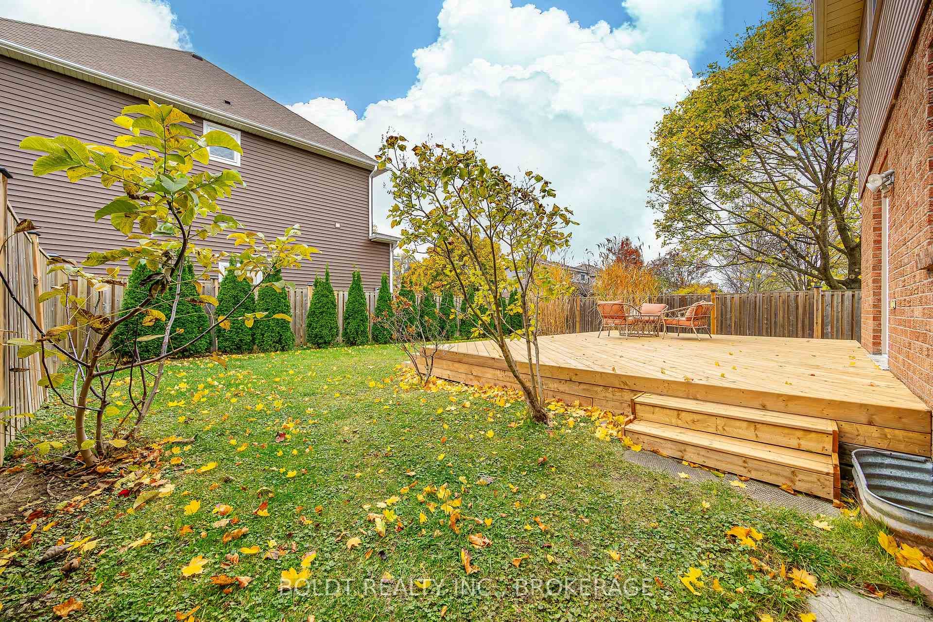 7 Elderwood Drive photo 25
