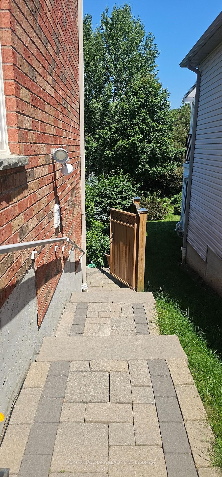 21 Oakside Drive Unit Lower Level photo 11