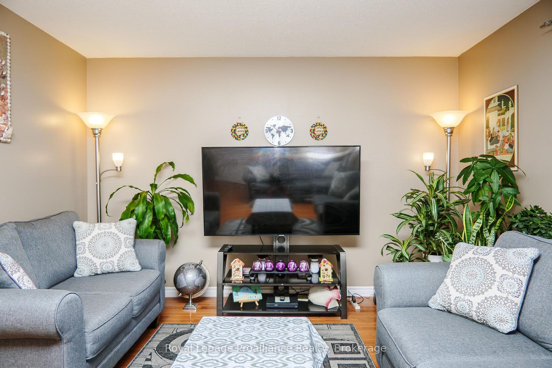 44 Ireland Drive photo 12