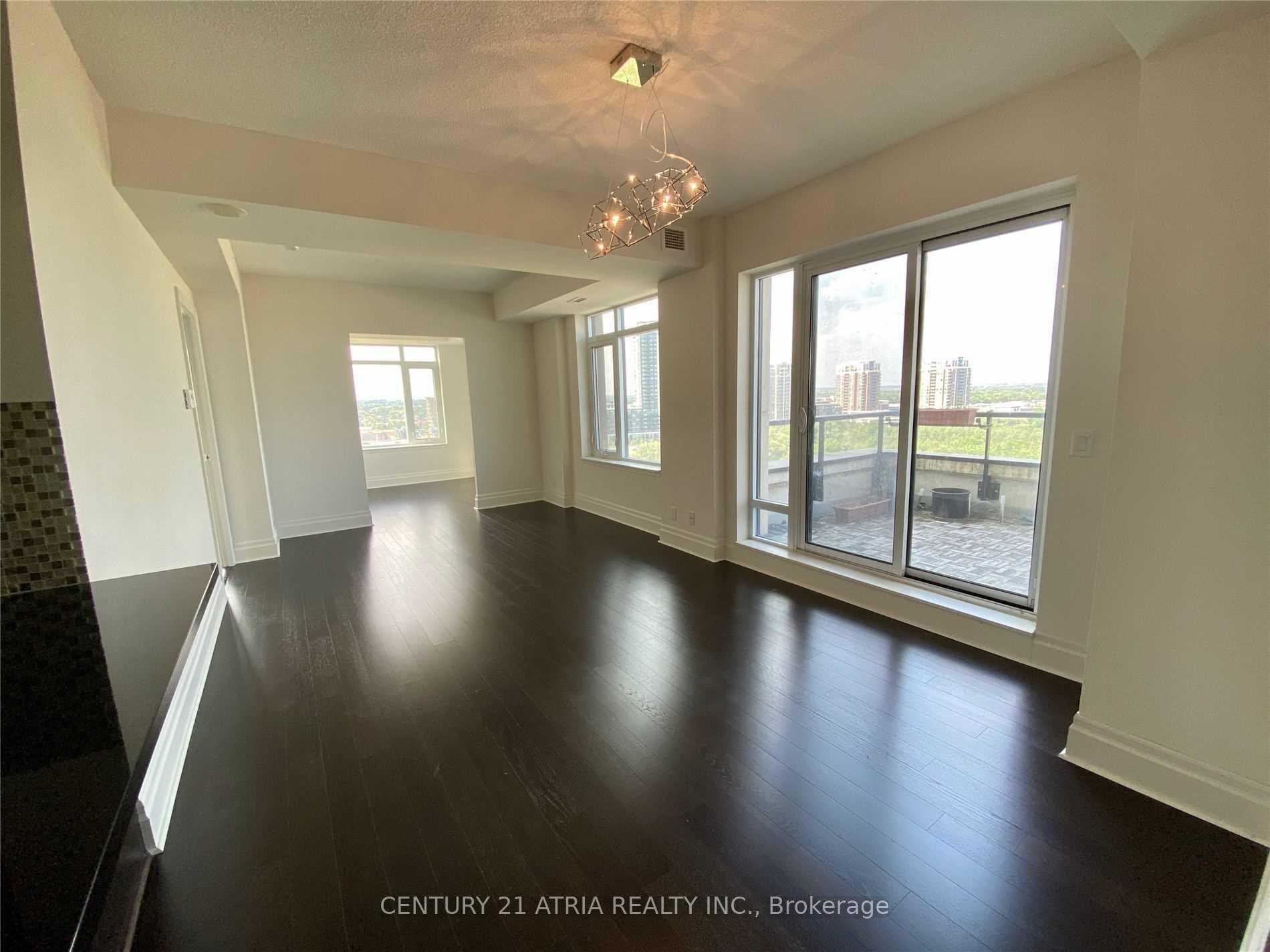 151 Upper Duke Crescent Unit 1106 photo 6