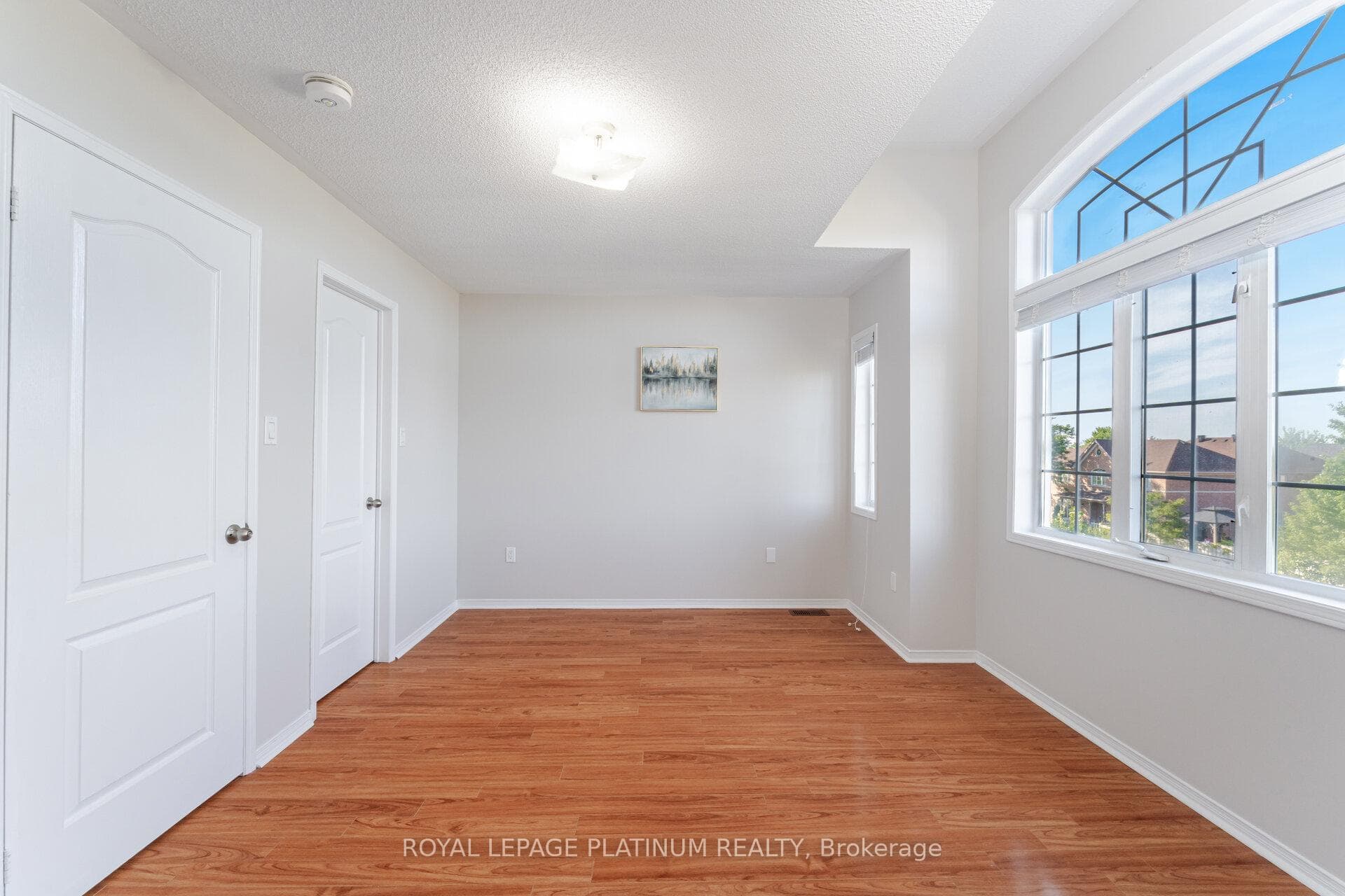 63 Culture Crescent photo 33