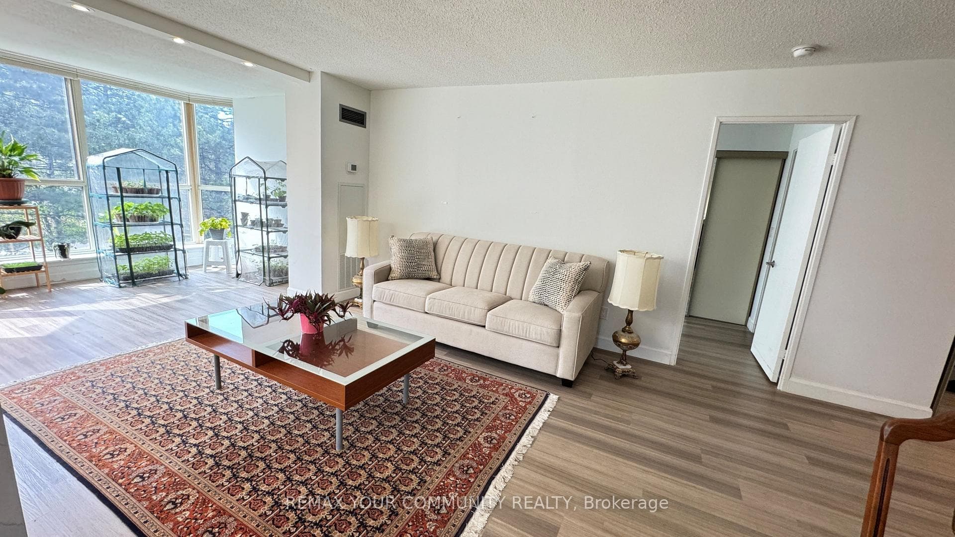 100 Observatory Lane Unit 304 photo 8