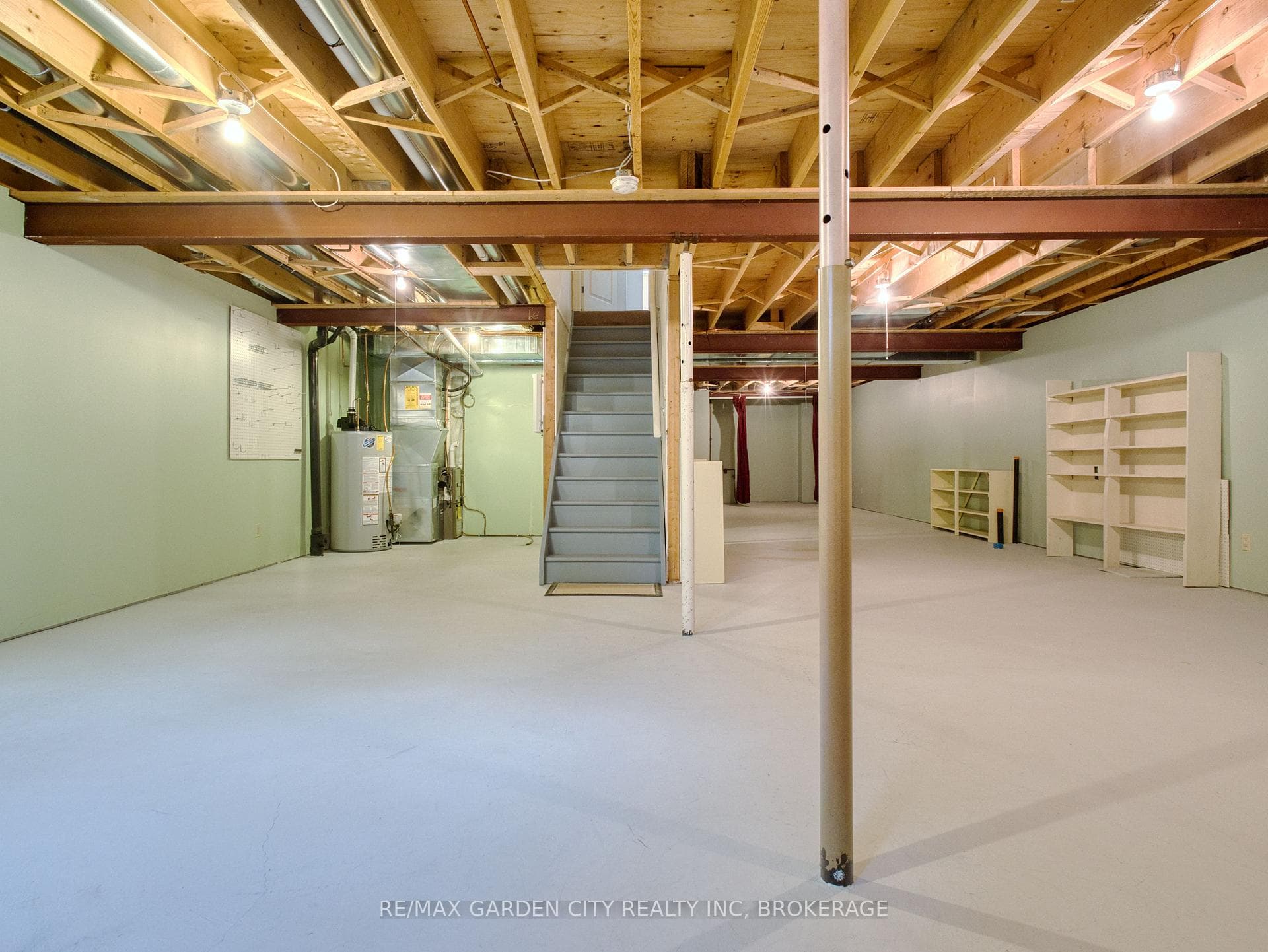 39 Vintners Lane photo 30