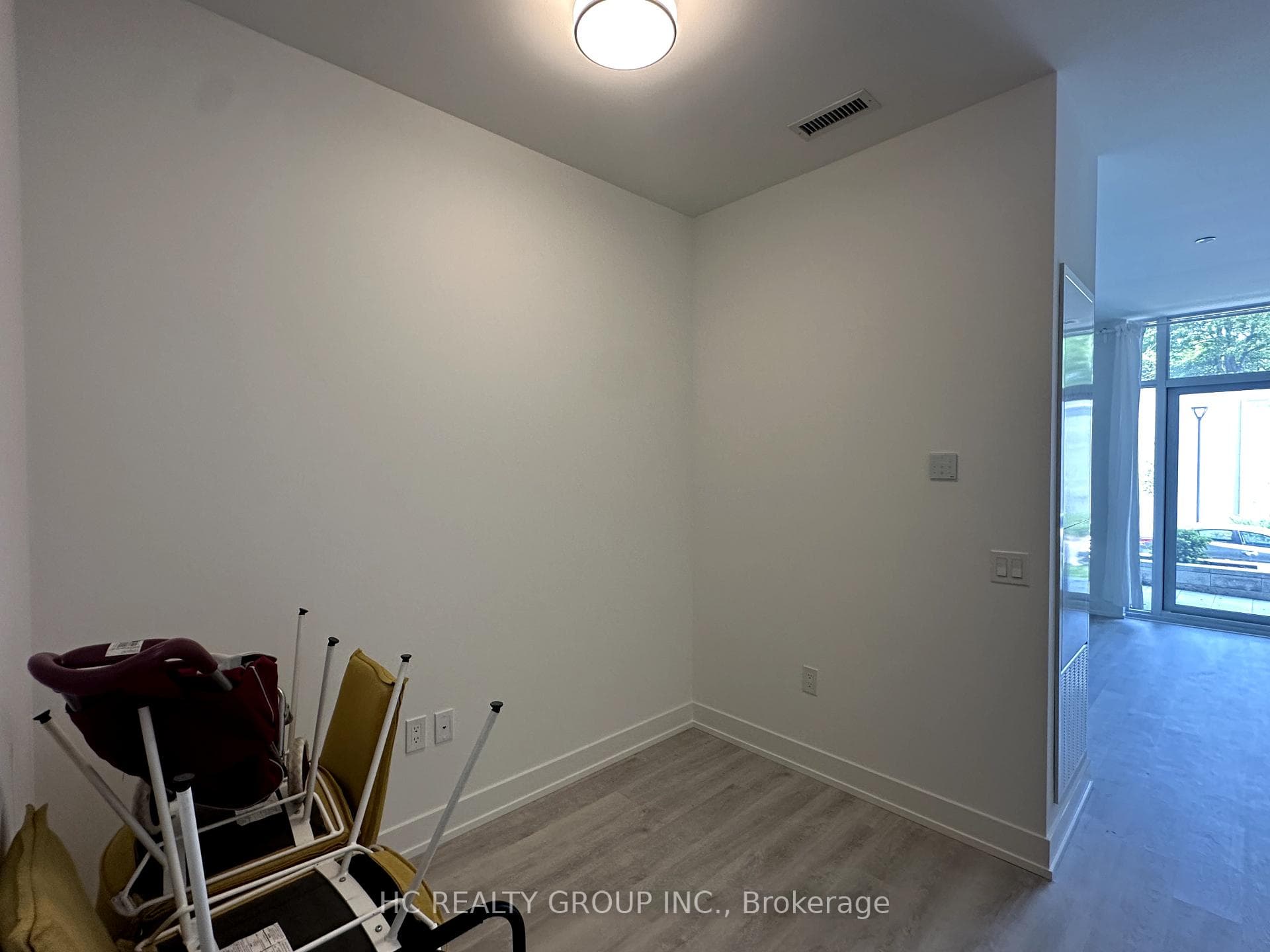 30 Inn On The Park Drive Unit 215 photo 10