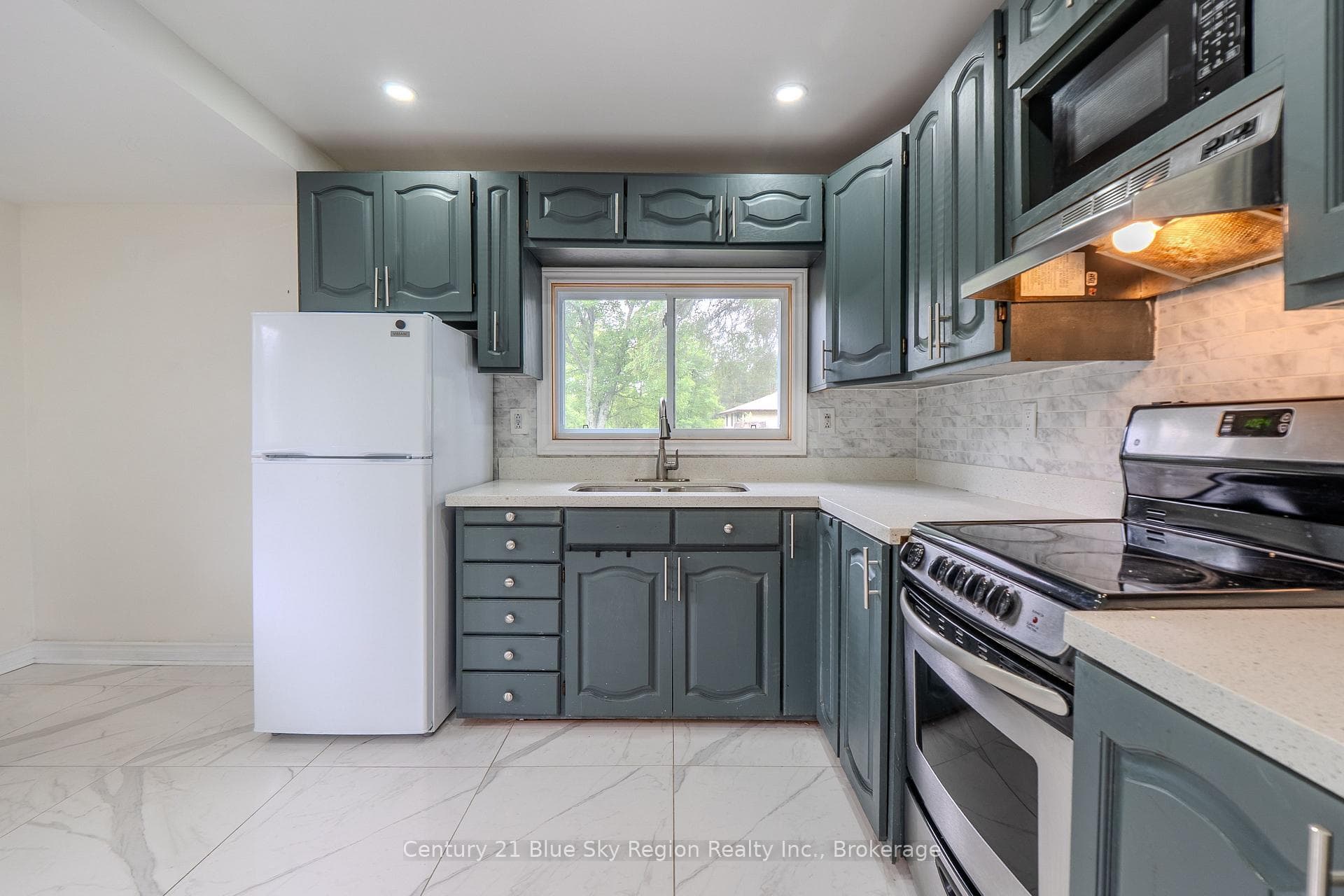 316 Tower Drive photo 12