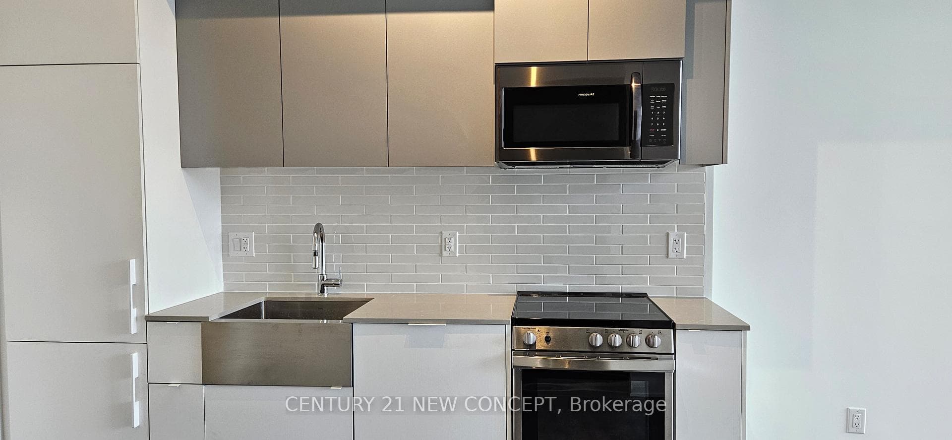 270 Dufferin Street Unit 1124 photo 7