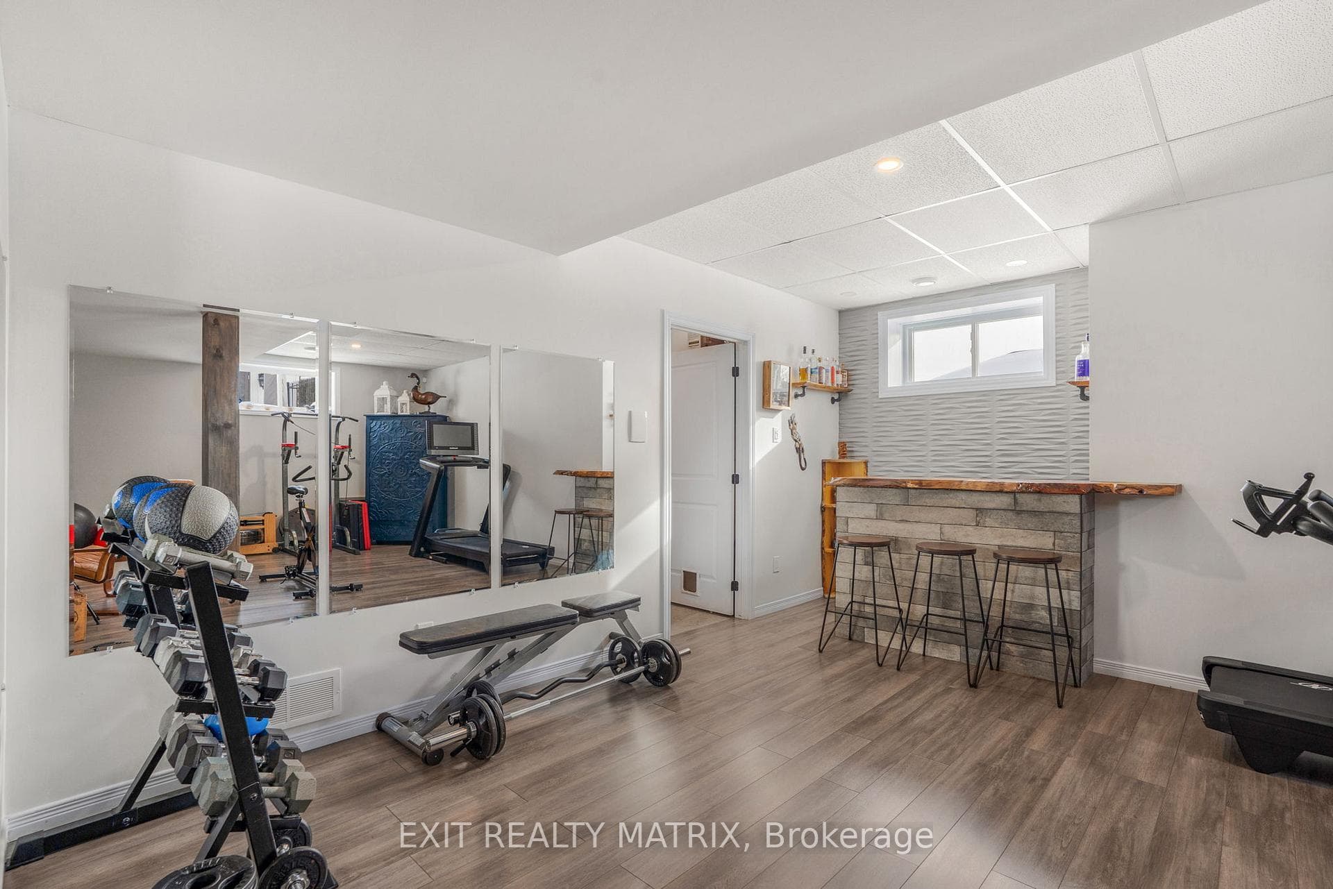 58 De La Seigneurie Street photo 36