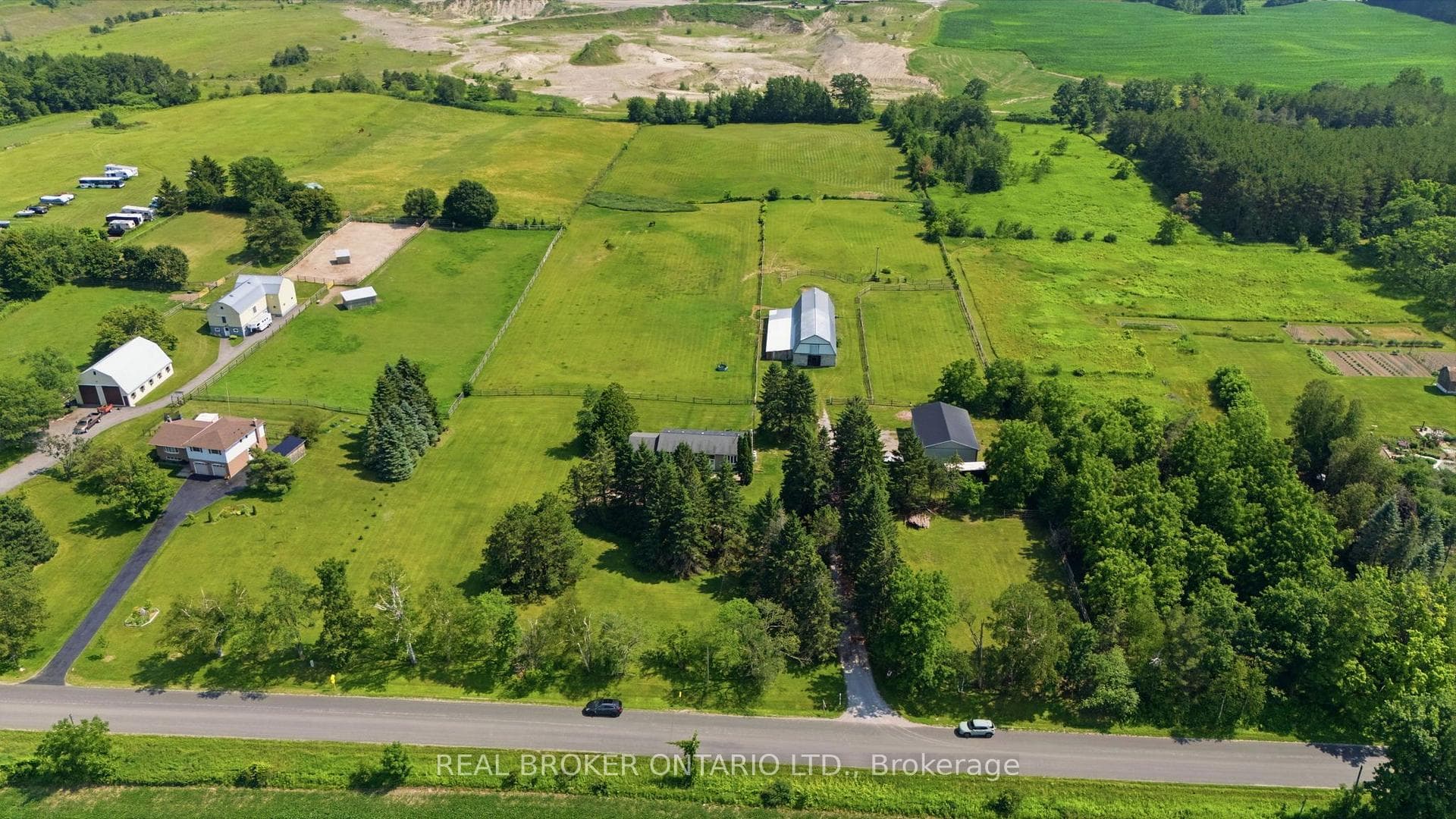 785 Reid Road photo 44