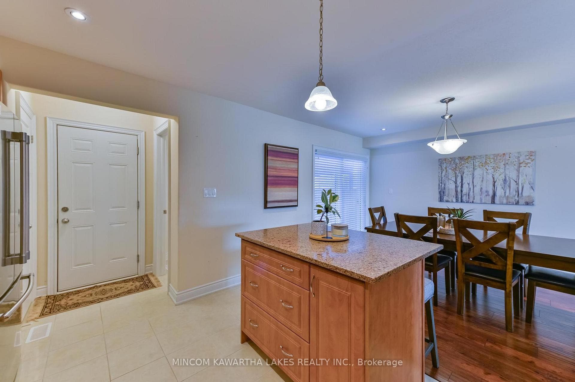 849 Broadway Boulevard photo 16