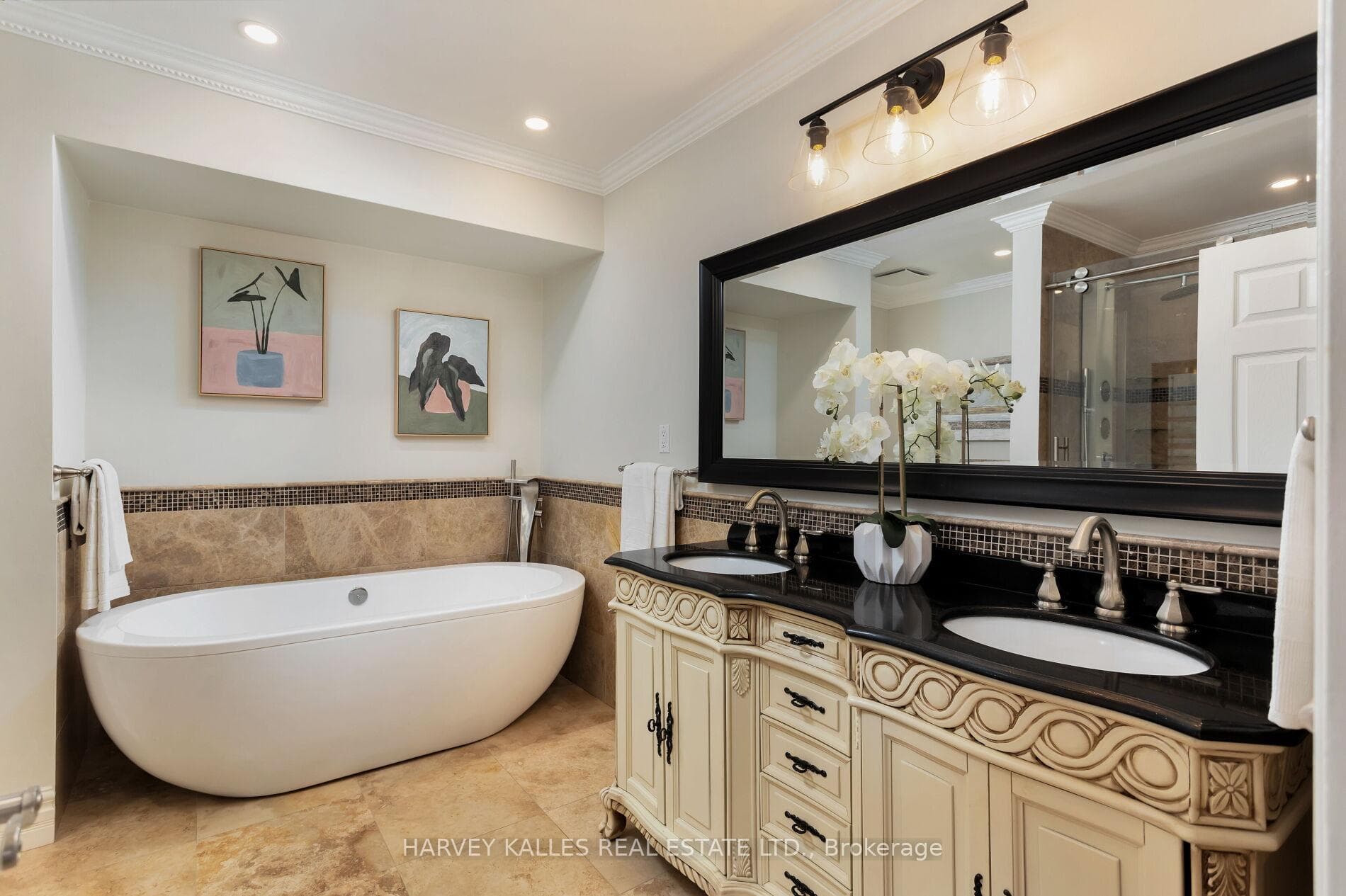 11 Stoneglen Drive photo 27