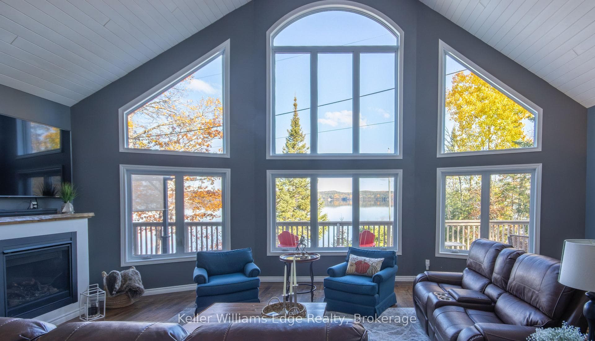 43 LAKESHORE Drive photo 20