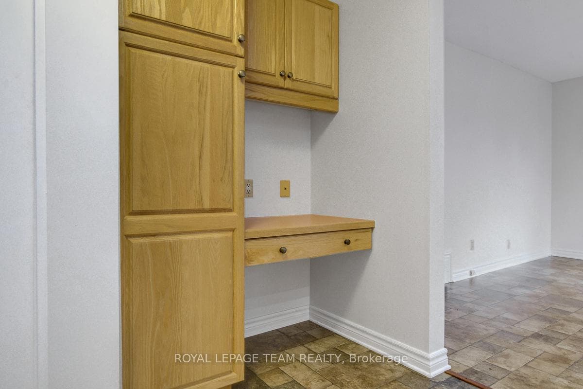 16 Barnstable Drive photo 17