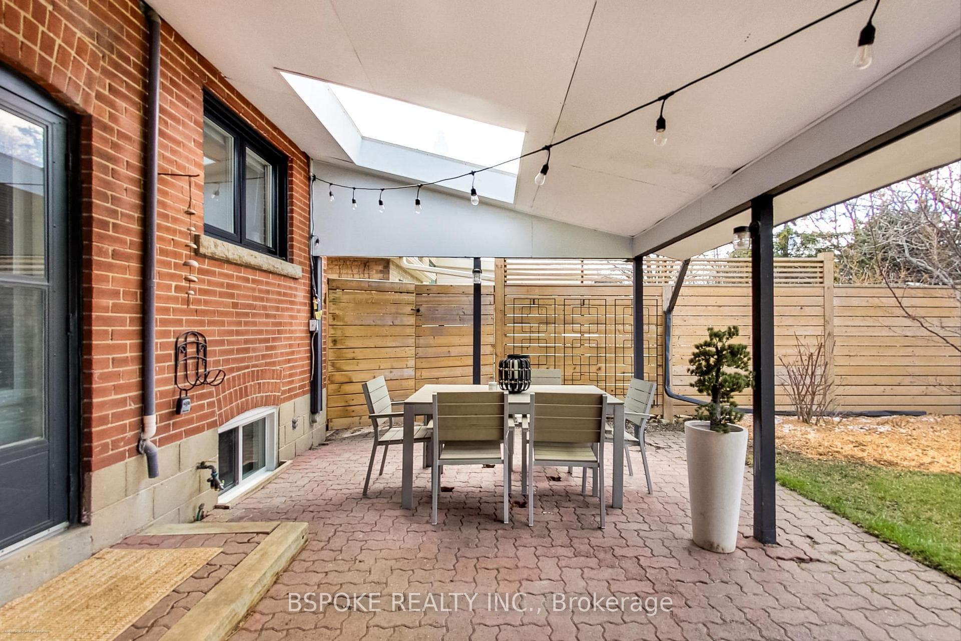 10 Ashbourne Drive photo 35