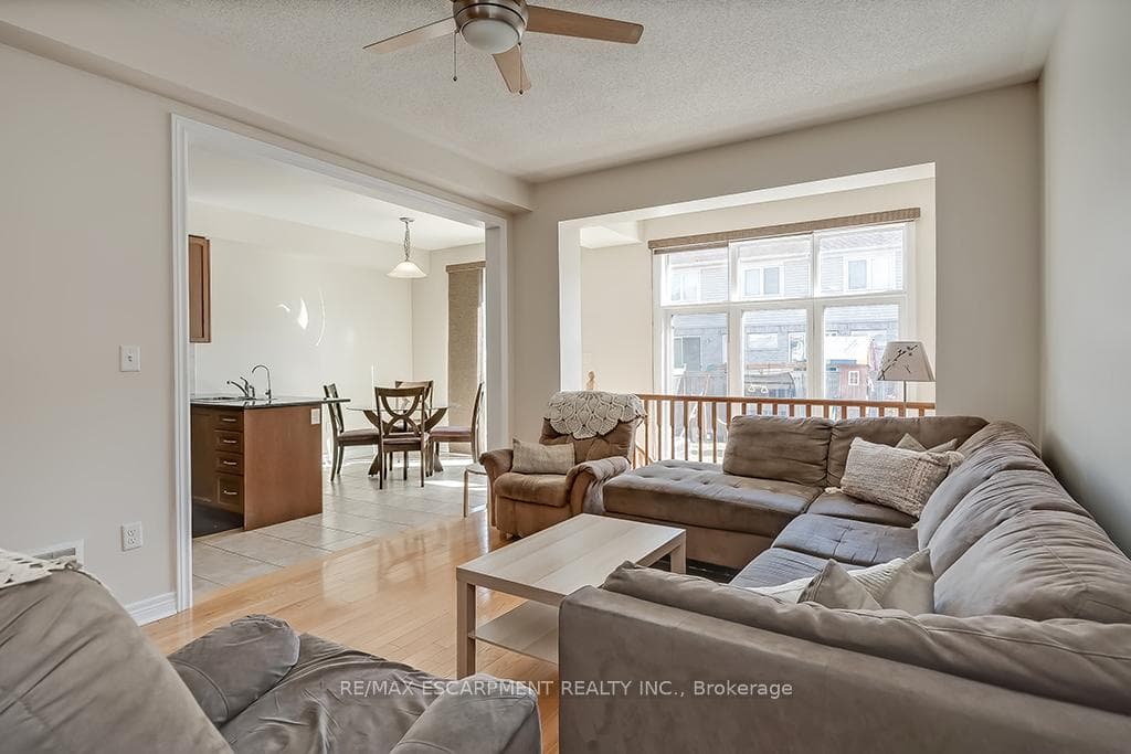 2019 Trawden Way Unit 43 photo 14