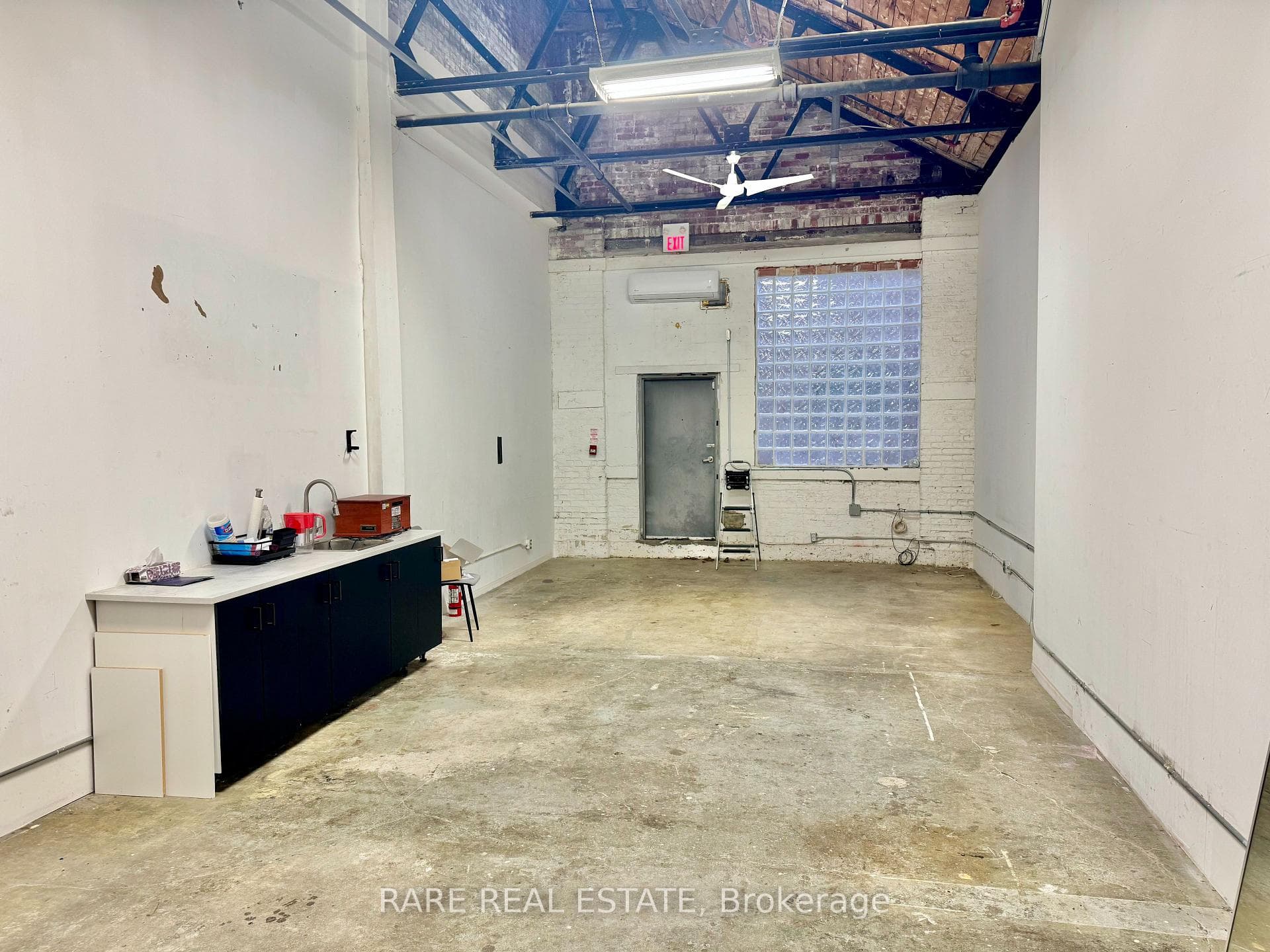 163 Sterling Road Unit 135 photo 4