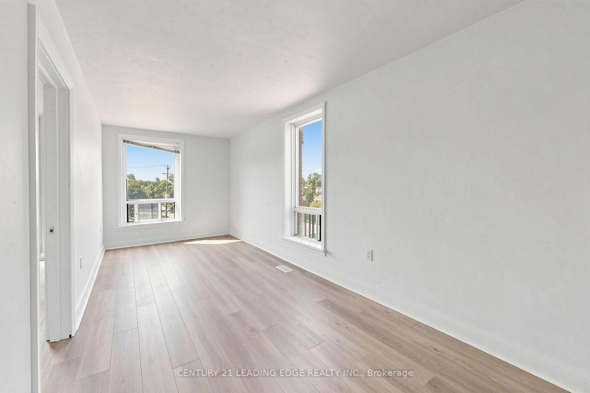 18 Brock Street Unit 3 photo 10