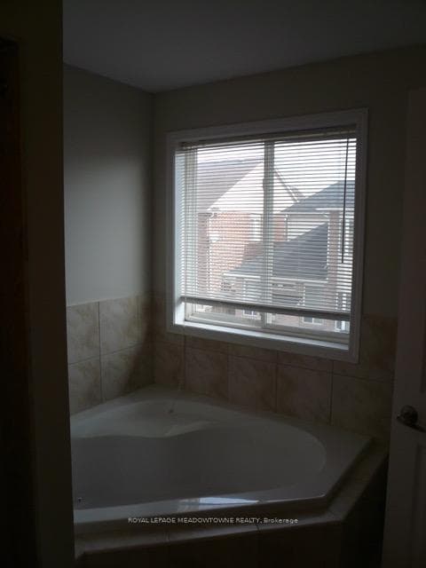 1062 Wickson Way photo 10