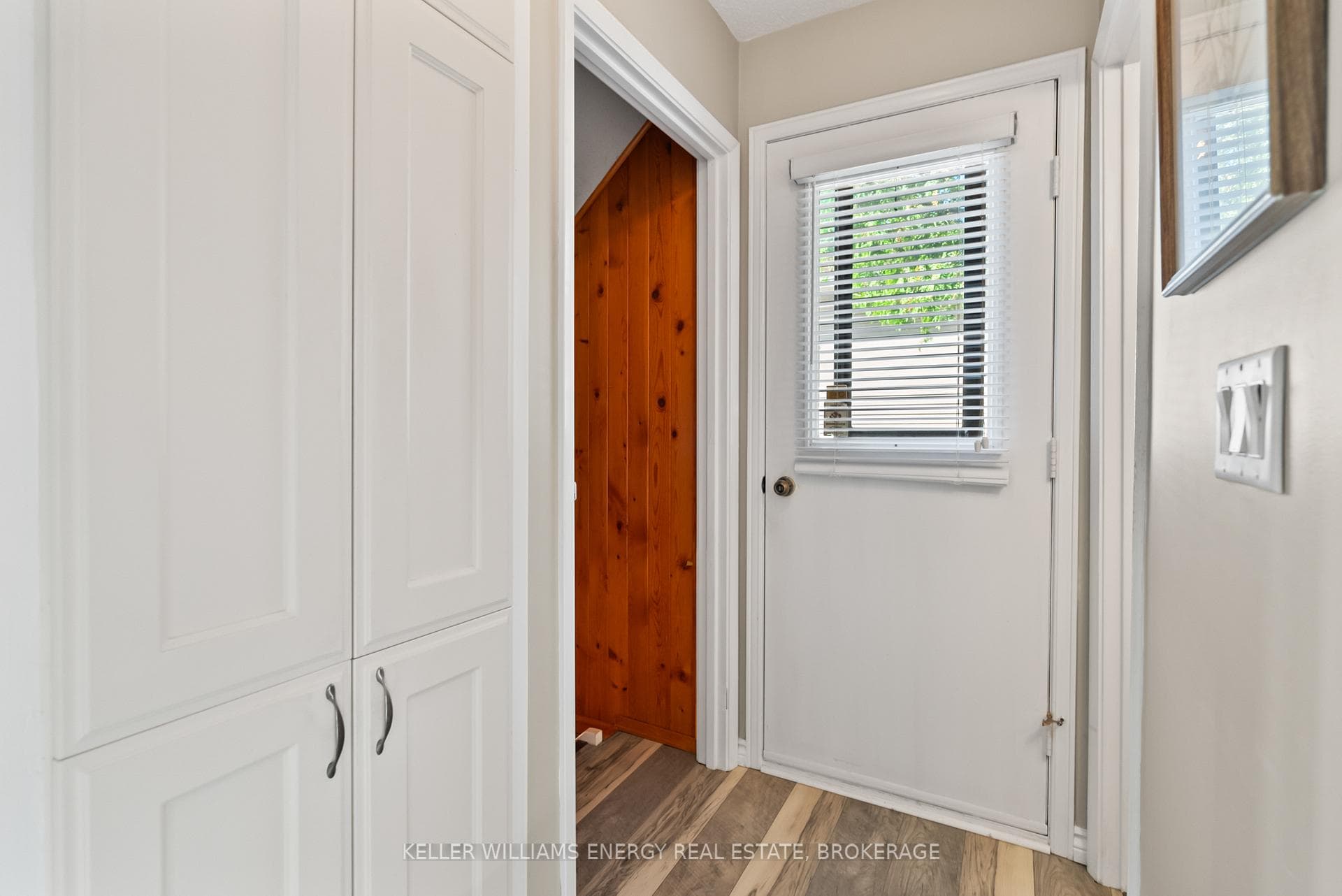 625 Grandview Street photo 24