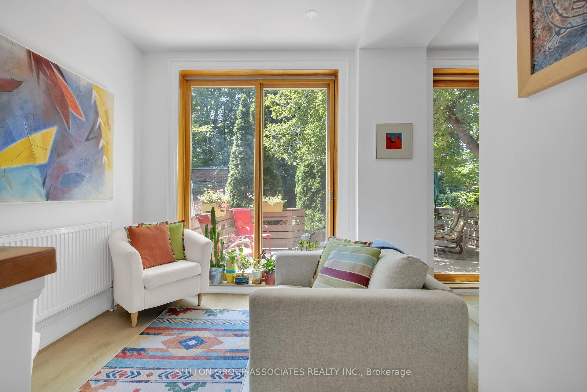 128 Walmer Road photo 14