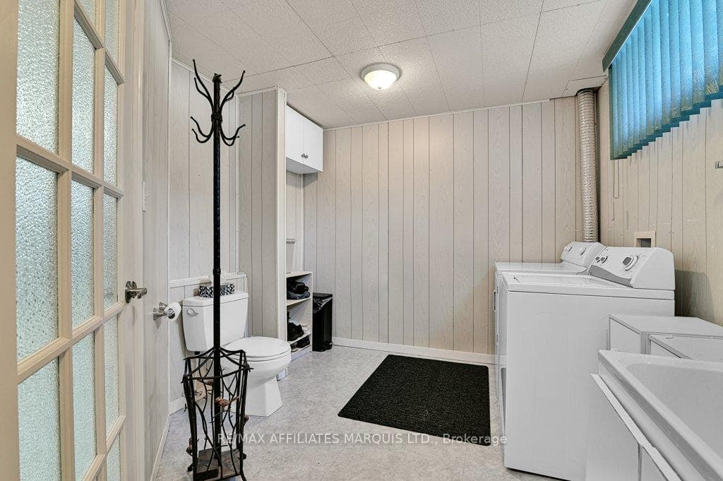 728 Robin Court photo 14