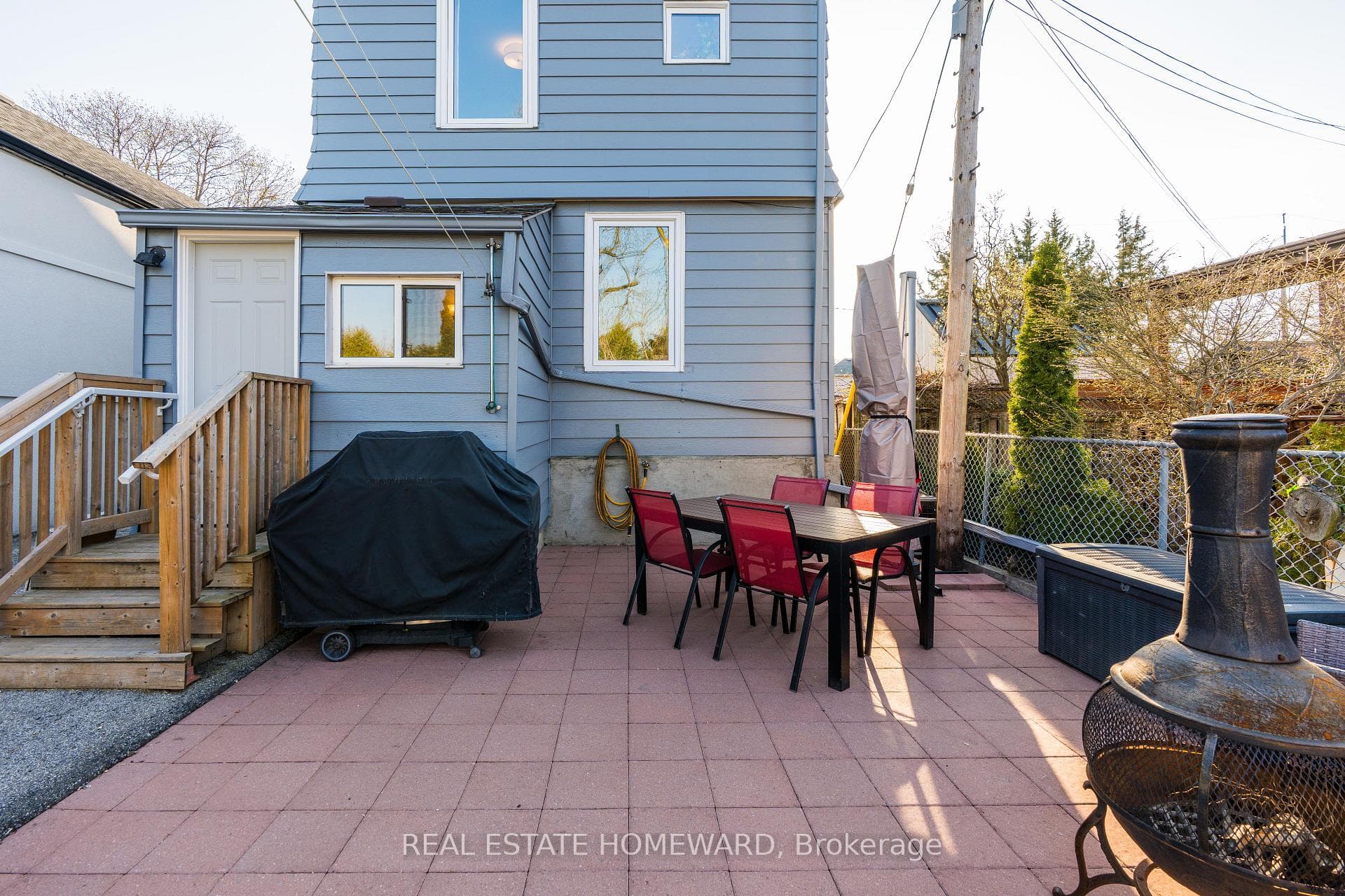 259 Woodmount Avenue photo 32