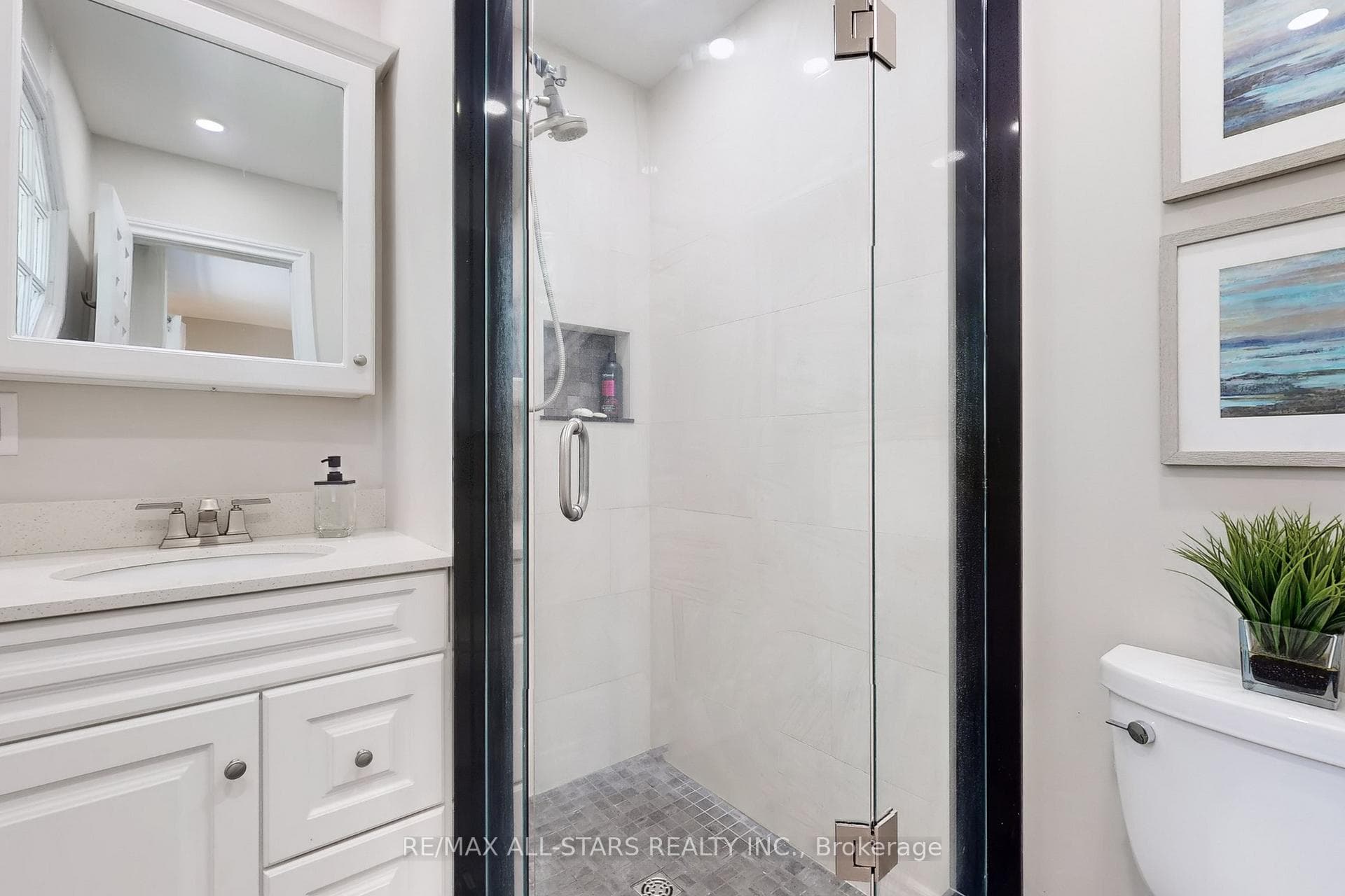 14 Jonathan Street photo 20