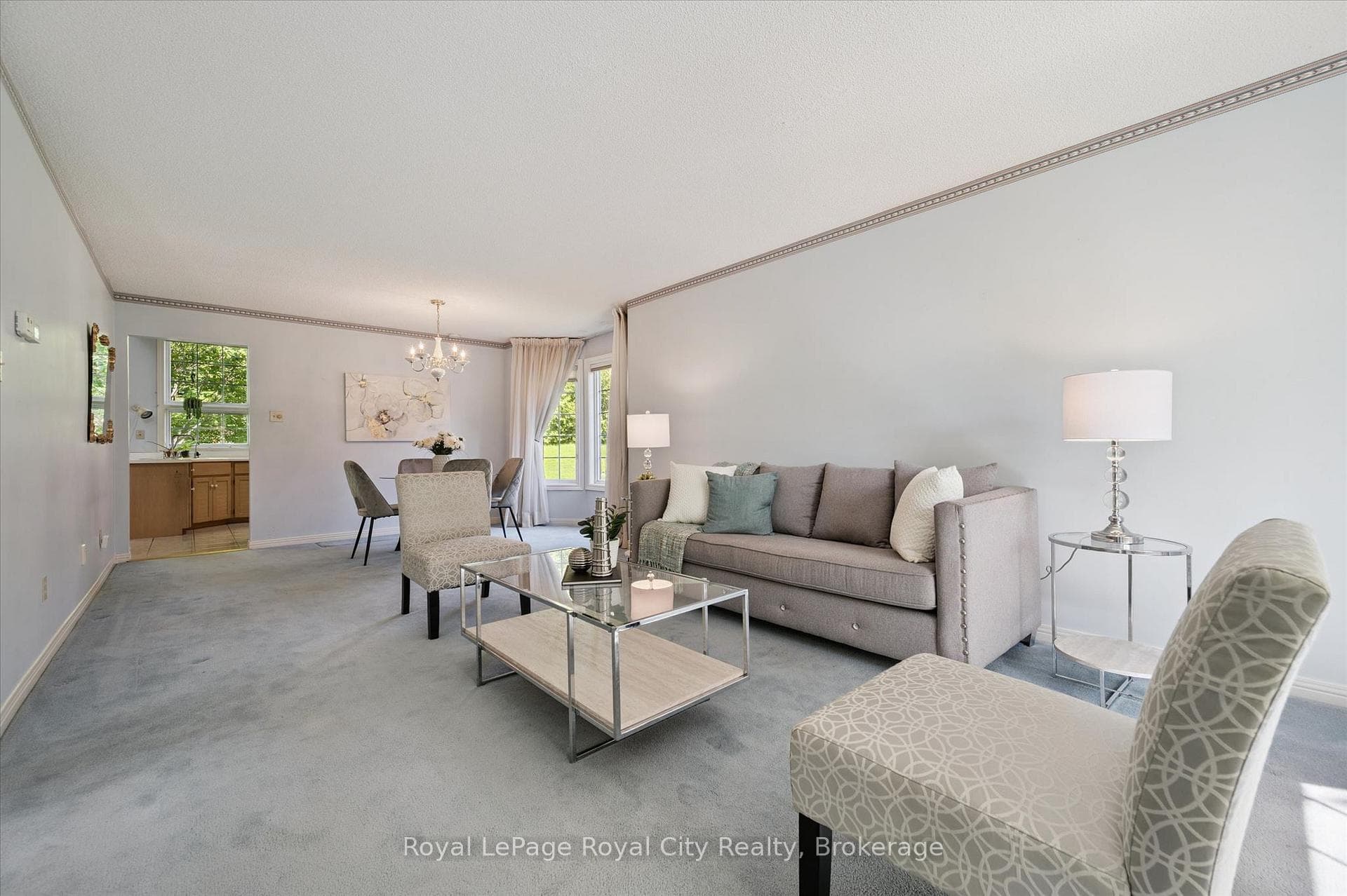 539 Harvey Street photo 7
