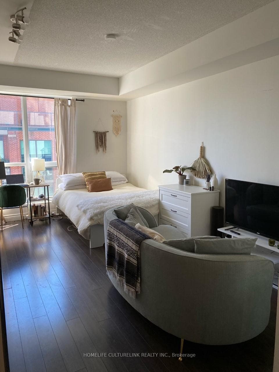 1 Scott Street Unit 1610 photo 2