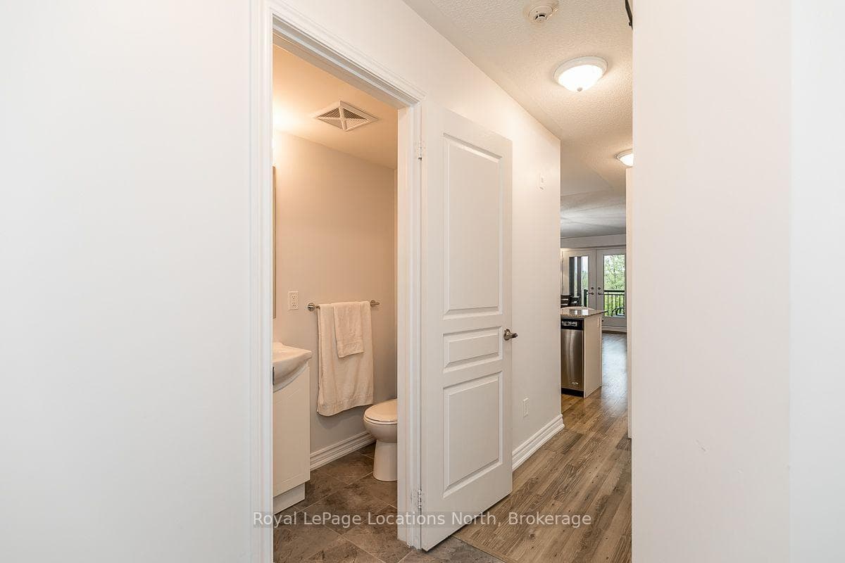 4 Anchorage Crescent Unit 15 photo 4