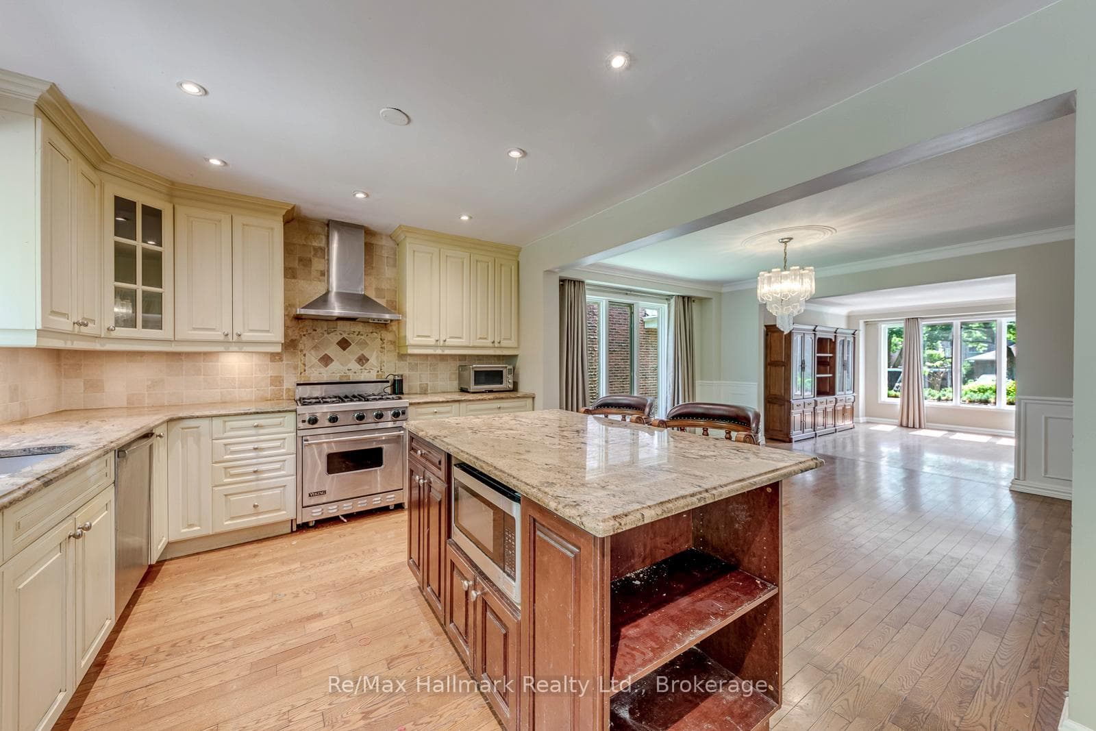 2251 Bennington Gate photo 16